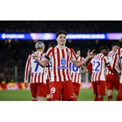 De Manchester City a la Roja y Blanca: El camino de Álvarez hacia la redención